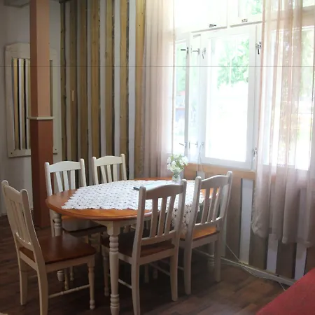 Majatalo Veikeae Vuohi 3*