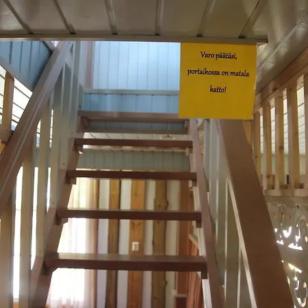 Majatalo Veikeae Vuohi 3*