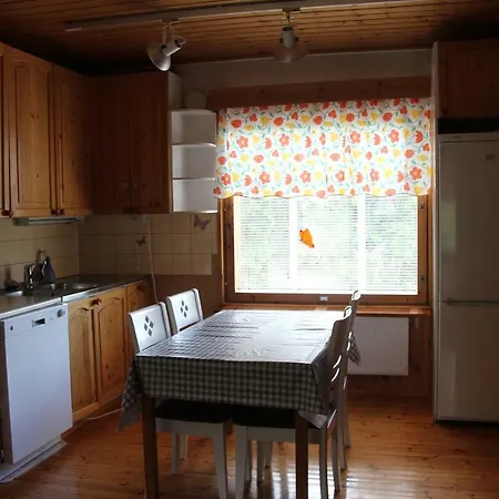 Majatalo Veikeae Vuohi 3*
